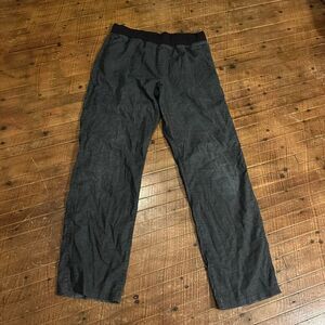 Prana S straight leg pull on travelcore Athleisure sporty pants